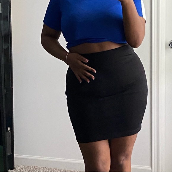 💜30% off sale💜 Windsor | Black bodycon skirt - Picture 5 of 6